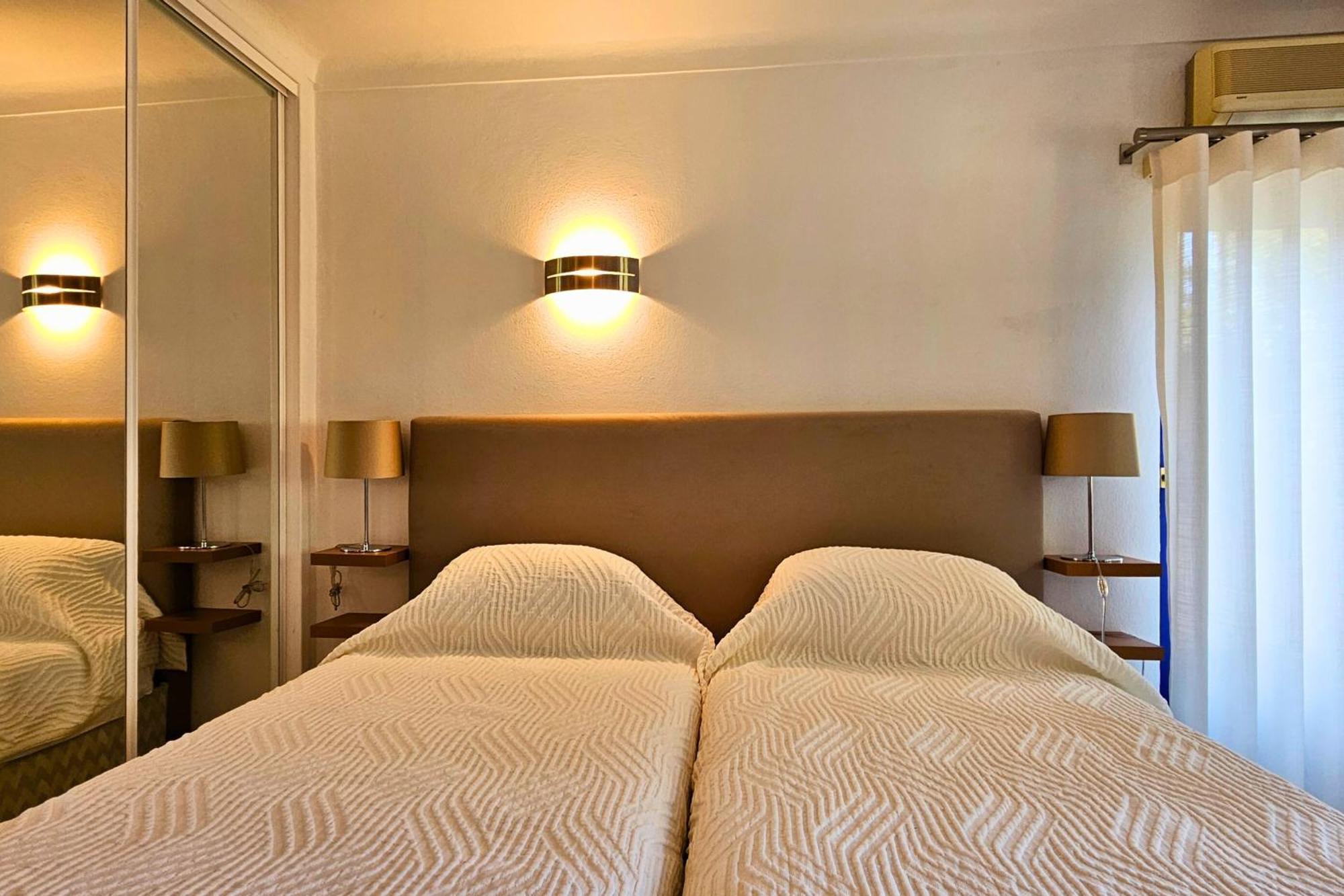 Quinta Da Floresta - Santo Antonio Villas, Golf & Spa Budens Ruang foto